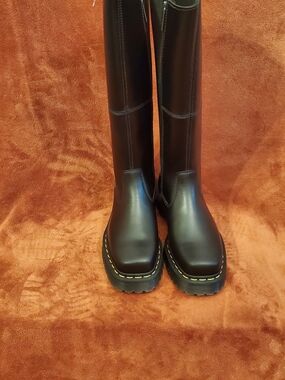 NEW DR MARTENS BLACK KNEE-HIGH Leather Boots